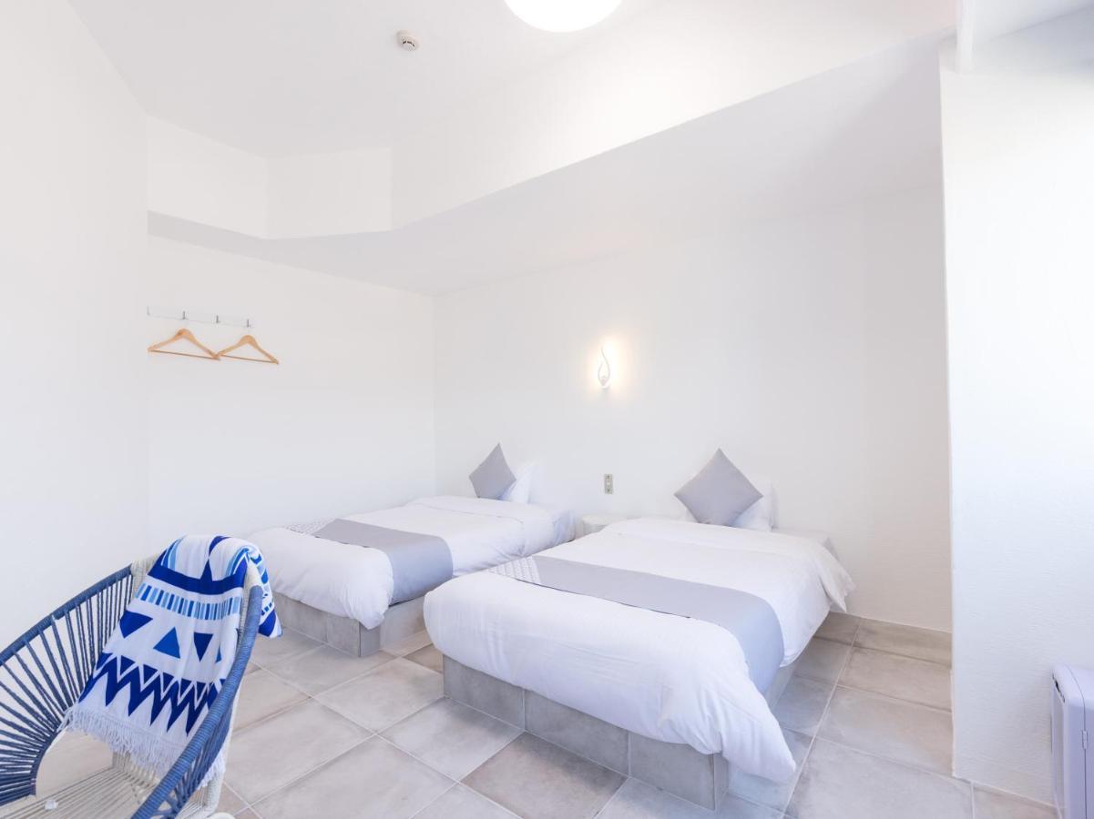 Mykonos Resort Miura Йокосука Экстерьер фото
